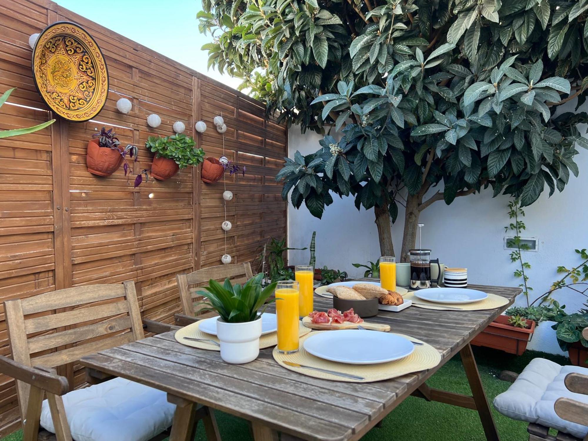 A Levante Conil- Solo Familias Y Parejas Conil De La Frontera Exteriör bild